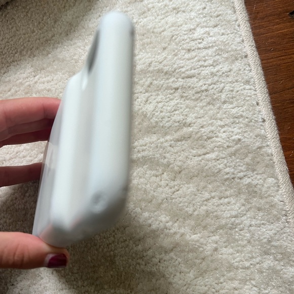 iPhone Xs charging case, white, used - Picture 5 of 6